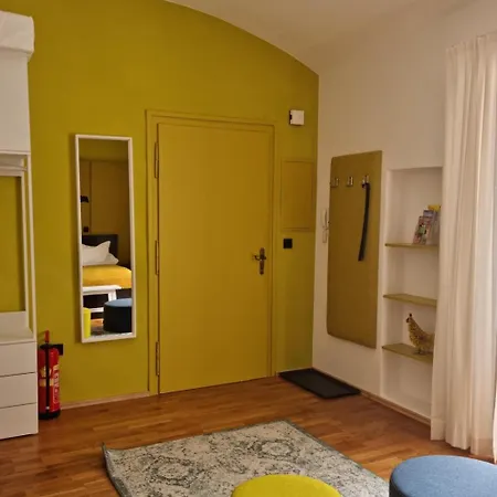Gemuetliche In Geidorf Mit Garten- Grazer Dom-naehe By Interhome 公寓 *