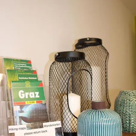 公寓 Gemuetliche In Geidorf Mit Garten- Grazer Dom-naehe By Interhome 格拉茨